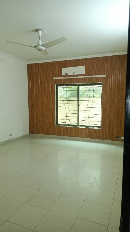 4 Bed House Available For Rent In Askari 10 Sector S Lahore 15