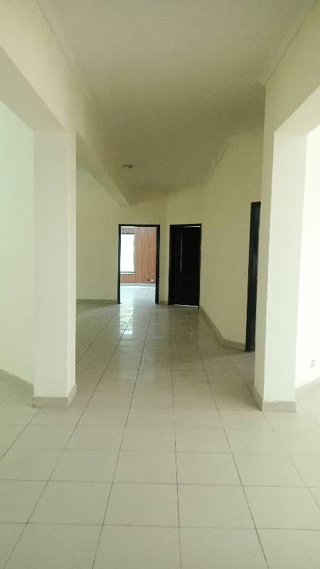 4 Bed House Available For Rent In Askari 10 Sector S Lahore 18