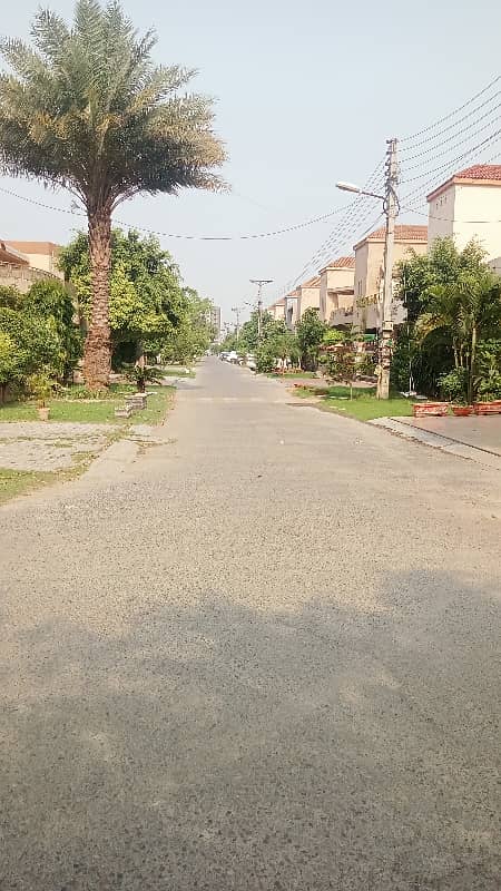 4 Bed House Available For Rent In Askari 10 Sector S Lahore 39