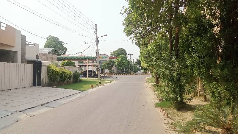 4 Bed House Available For Rent In Askari 10 Sector S Lahore 40