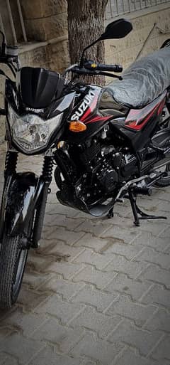 Suzuki GR 150 2024