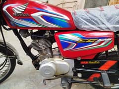 Honda 125 2022 model mint condition KARACHI Number.