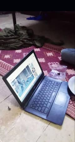 leptop aser VIP condition ma with original charger fast