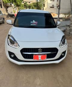 Suzuki Swift GLX 2022
