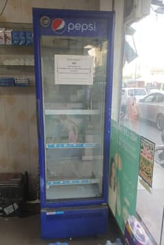 Pepsi refrigerator condition 10/10