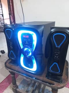 Omega speaker