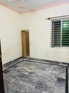 Portion for 2-3 ladies or a couple for rent in I-10