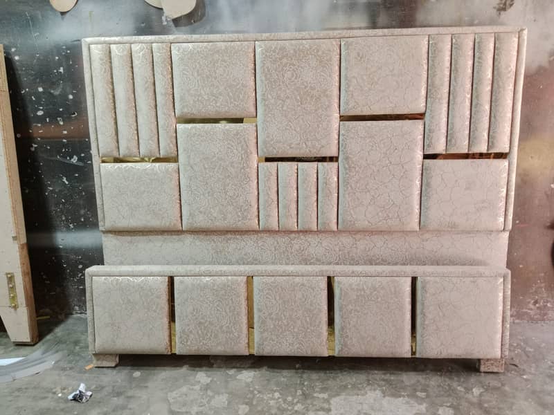 Bed / bed set / king size bed / double bed / poshish bed /side tables 16
