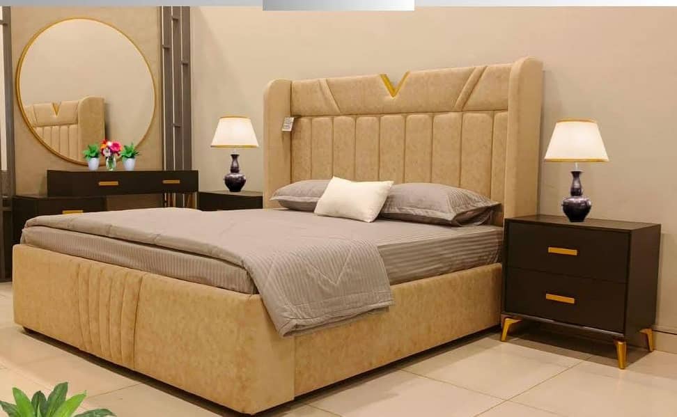 Bed / bed set / king size bed / double bed / poshish bed /side tables 12