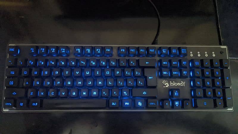 Keyboard b108r with box 3