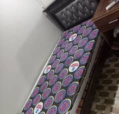 single bed