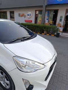 Toyota Aqua 2015