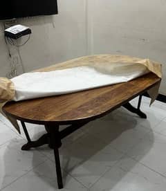 perfect condition dining table