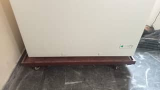 deep freezer 8 years warranty