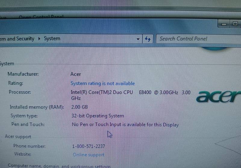PC with LCD and keyboard 0
