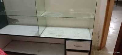 showcase for shop