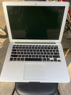 MacBook Air i5.5th generation