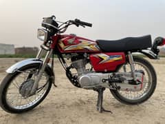 125 origal for urgent sale
