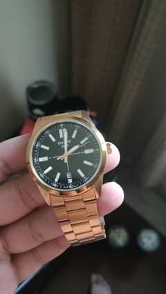 Casio Gold MTP-VD02G-1E – Like New | Full Chain | Box Available