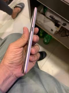 10Bhy9