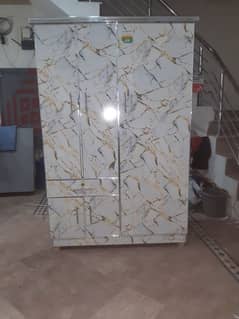 6x4 ft Almari