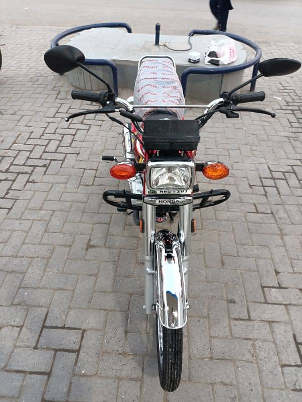 Honda 125 model 2025 register end of 2024 brand new Honda 3
