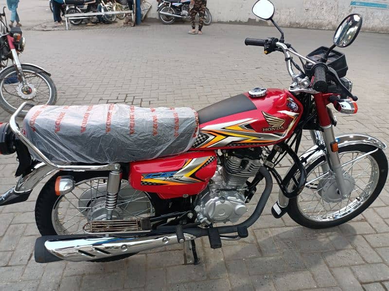 Honda 125 model 2025 register end of 2024 brand new Honda 16