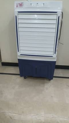 Room Cooler AC/DC  only 2 days used