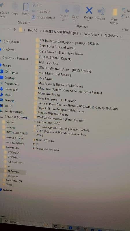 Gaming Setup PC LCD MOUSE KEYBOARD SPEAKER 4