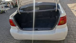 Toyota Corolla SE Saloon 1.6 Manual 2003