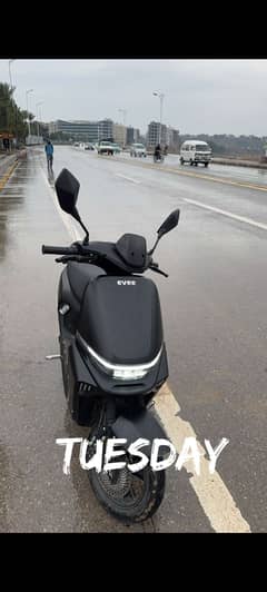 Evee s1