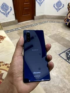 Sony Xperia 5
