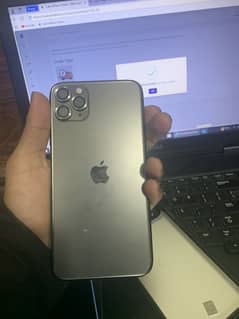 11 promax 256 gb more details on whtsap 03058901684