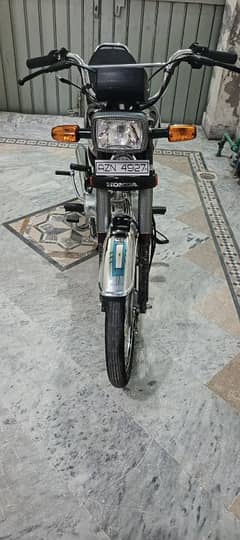 Honda CD 70 Black color h 03014864447