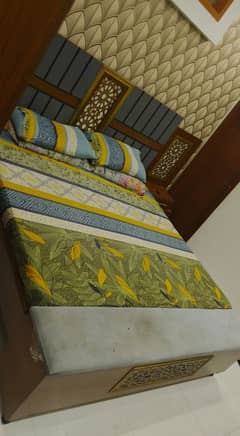 one Year Used Complete Bedroom Set With Out Mattress