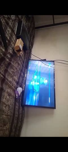 Xbox 360 500gb with 3 controllers and 15 -20 games