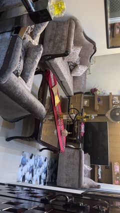For sale urgent chinyoti 2 coffee table with 1 big table