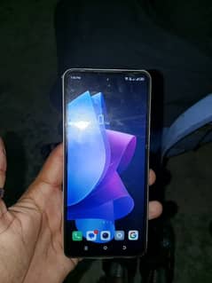 Tecno spark 10 pro 128+8gb 10 by 10