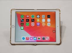 Apple IPad Air 2 | IOS version 15.8 |