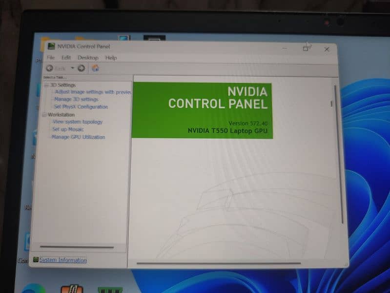 Lenovo Thinkpad P14s Gen 3 (Ci7 12th) Workstations) 4GB Nvidia T550 15