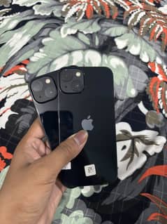 2 Piece IPhone 13 128 GB Sim Locked