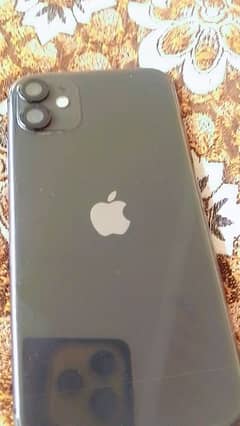 iphone 11 10/10 condition contact(03195029608)