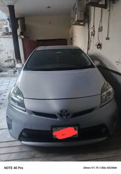 Toyota Prius 2012