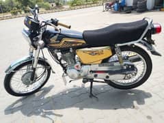 125 Self start Gold edition