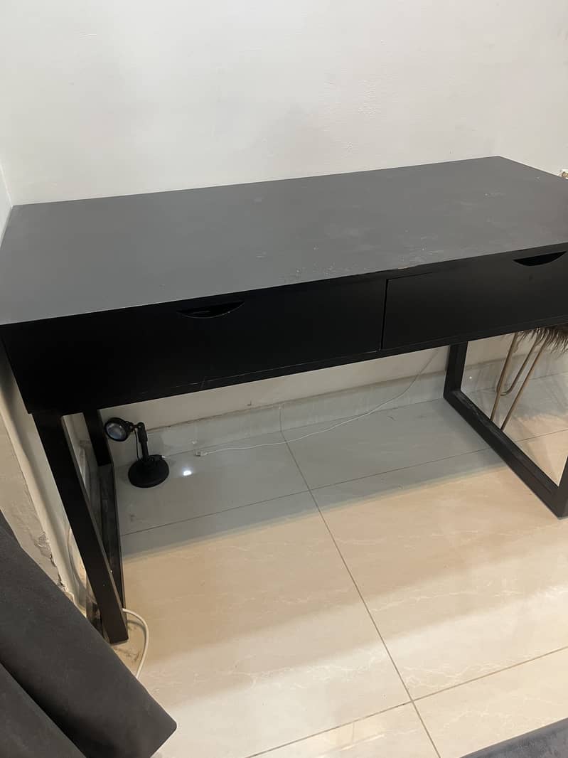 Study table/computer table 0