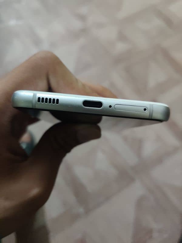Samsung S21 Fe 5G Official PTA Approved Urgent sell 4