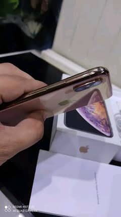 iphone xs max 256gb-Contact my WhatsApp number  03251413908