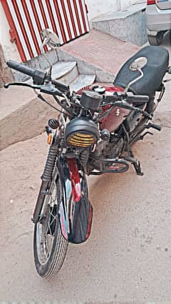 Suzuki GS 150 cafe racer