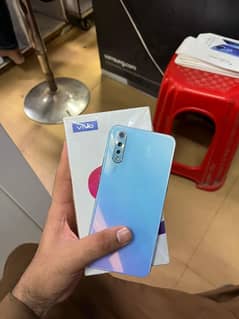 vivo s1