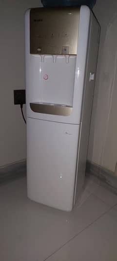 water dispenser